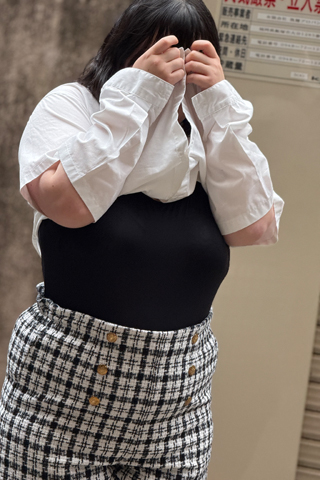 ���܂�6��~