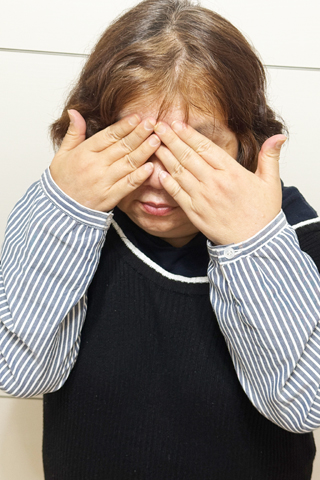 ������4��~